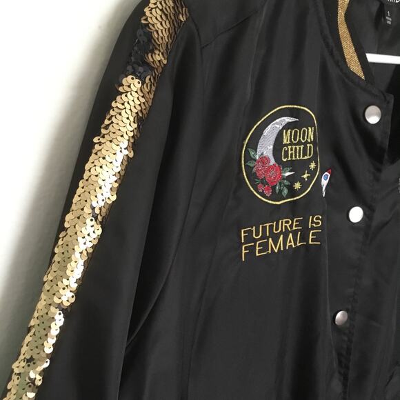 Torrid Satin Embroidered Sequin Patches Glitter Black Bomber Jacket Sz 1 Medium - Picture 3 of 9